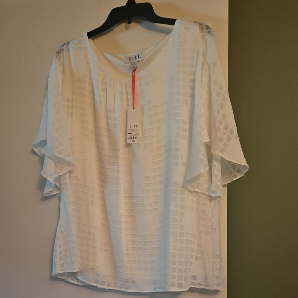 Elle White Boxy 3/4 Sleeve Blouse
